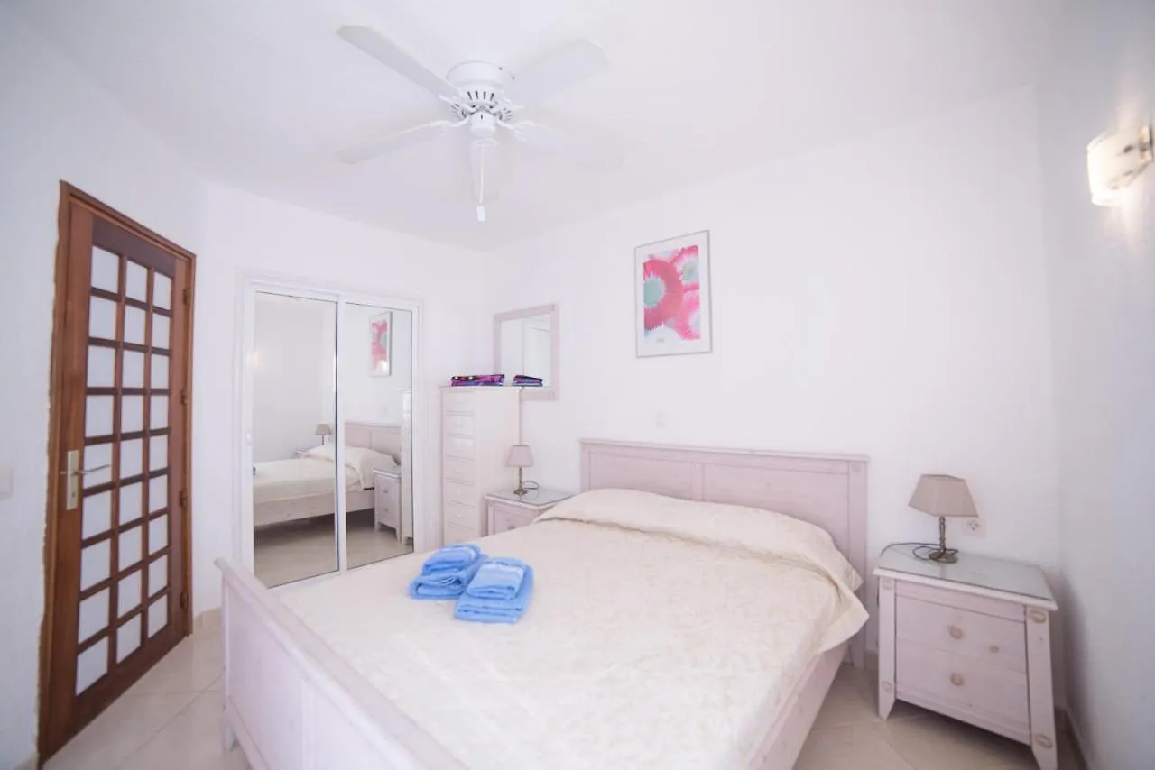 Bungalow Club Atlantis Costa Adeje  Apartamento Costa Adeje (Tenerife)
